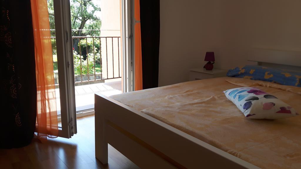 Apartment Ivan Porec Esterno foto