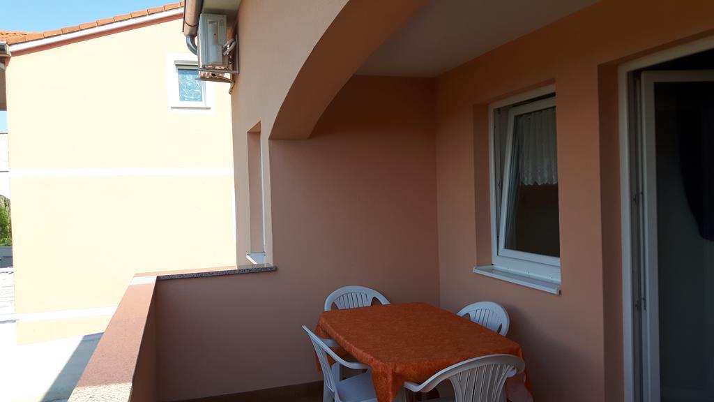 Apartment Ivan Porec Esterno foto